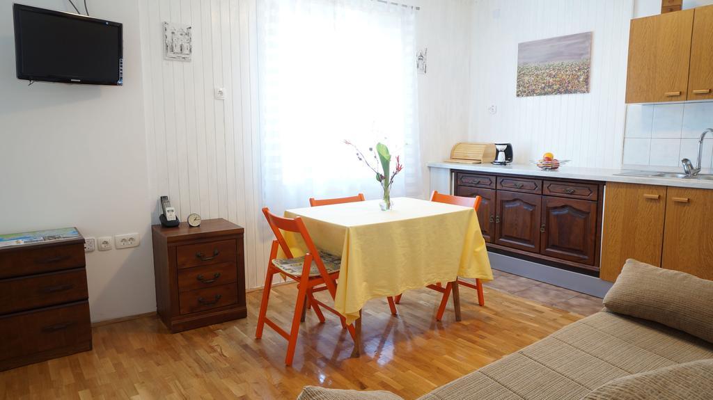 Apartments Venci Zadar Habitación foto
